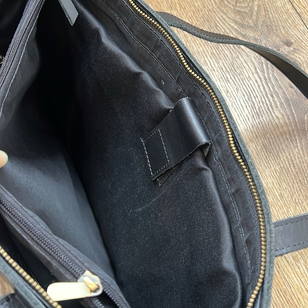 Montana Hudson Harper Leather Zip Tote in Black - Picture 8 of 11